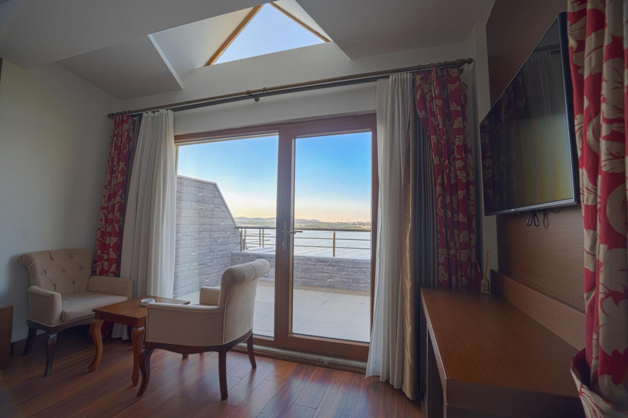 Sea Golden Hotel Darica  Bagian luar foto