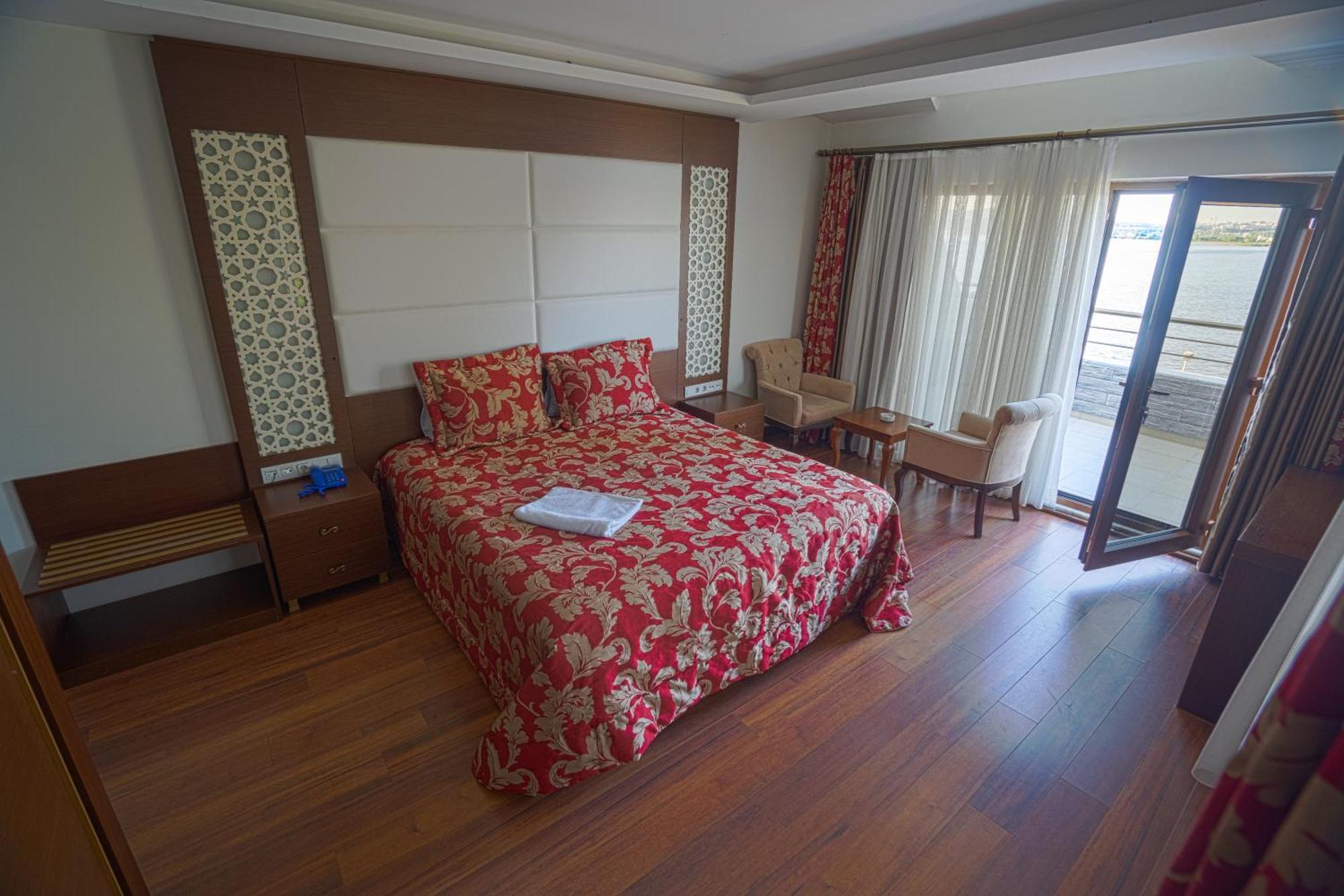 Sea Golden Hotel Darica  Bagian luar foto