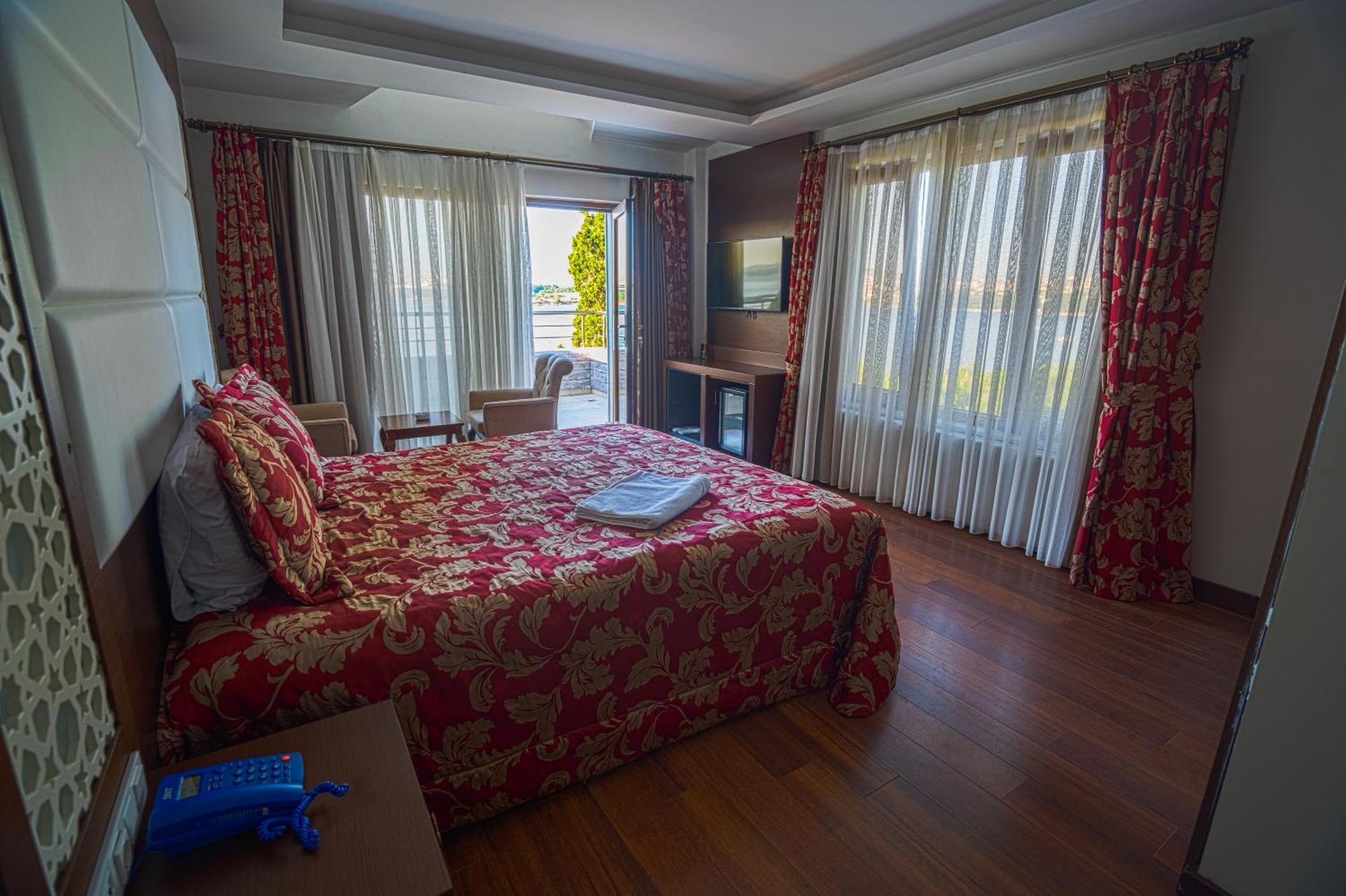 Sea Golden Hotel Darica  Bagian luar foto
