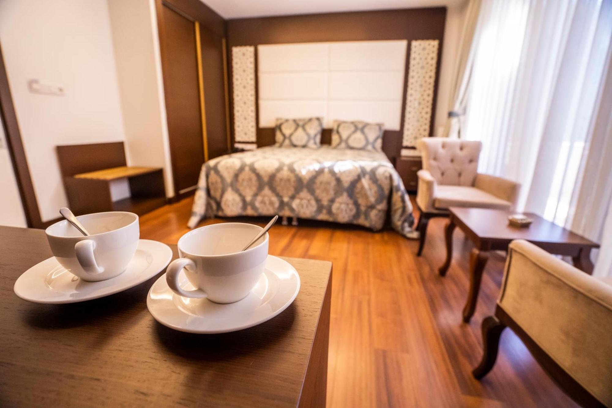 Sea Golden Hotel Darica  Bagian luar foto